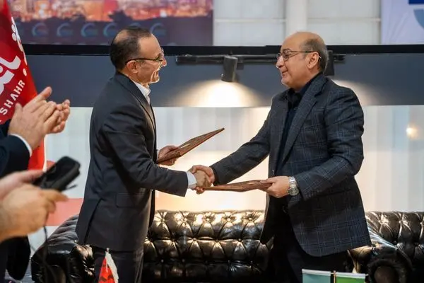 انعقاد تفاهمنامه همکاری مشترک مبین انرژی خلیج فارس و بانک شهر در حوزه خدمات مالی و اعتباری