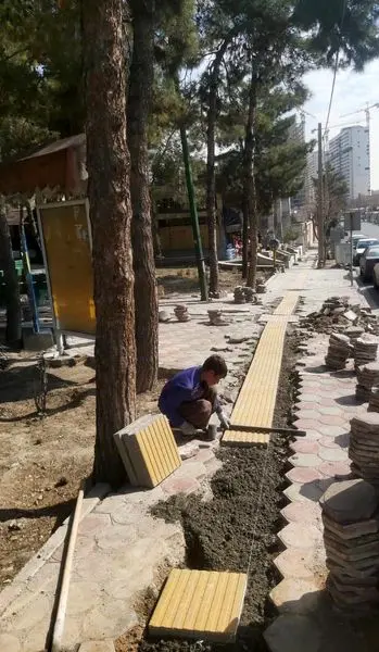 اجرای عملیات مناسب سازی چهار بوستان در منطقه ۲۲