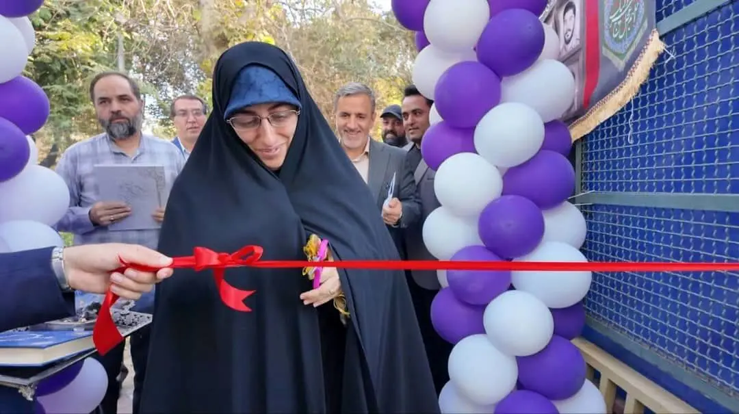 افتتاح نخستین زمین چمن مصنوعی اختصاصی بانوان در منطقه ۱۲

