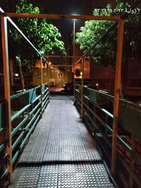 آغاز بهسازی و  تامین روشنایی پل های عابر پیاده منطقه ۱۳ 

