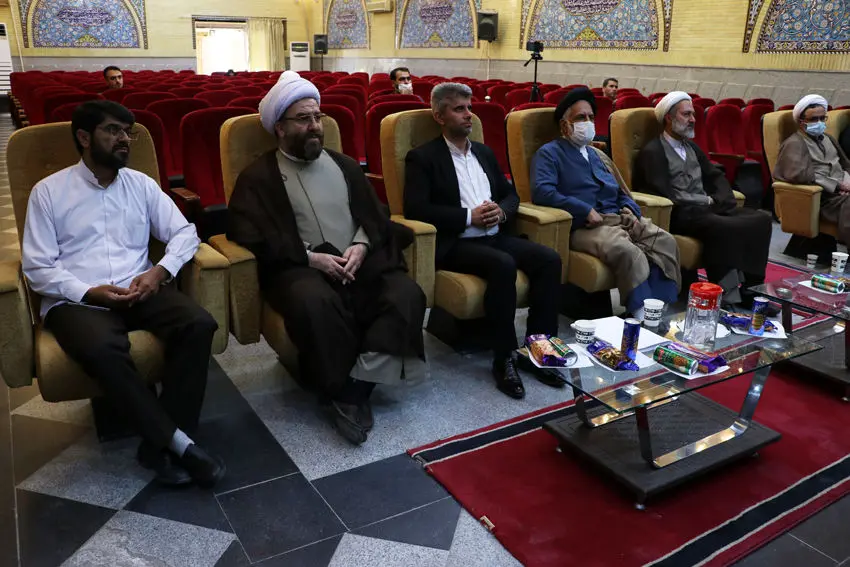 اختتامیه و قرعه کشی مسابقه صعود ۴۰ ساله در دانشگاه صنعتی قم

