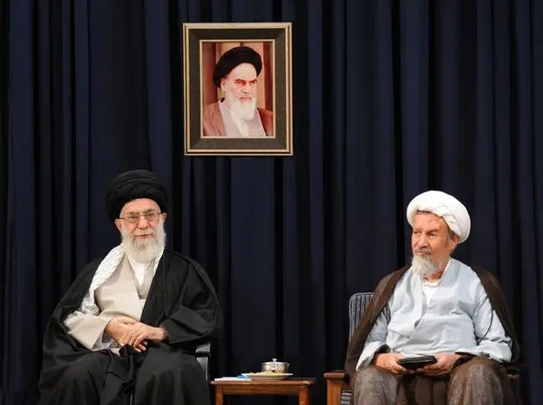 رهبر انقلاب رحلت آیت الله مؤمن را تسلیت گفتند