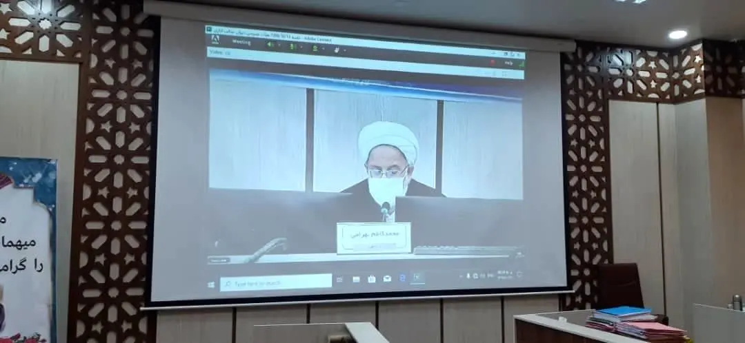 آیت الله مصباح یزدی یکی از ستون های مهم حوزه علمیه و کشور بود
