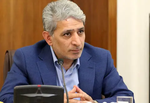 بانک ملی اضافه برداشت از منابع بانک مرکزی ندارد