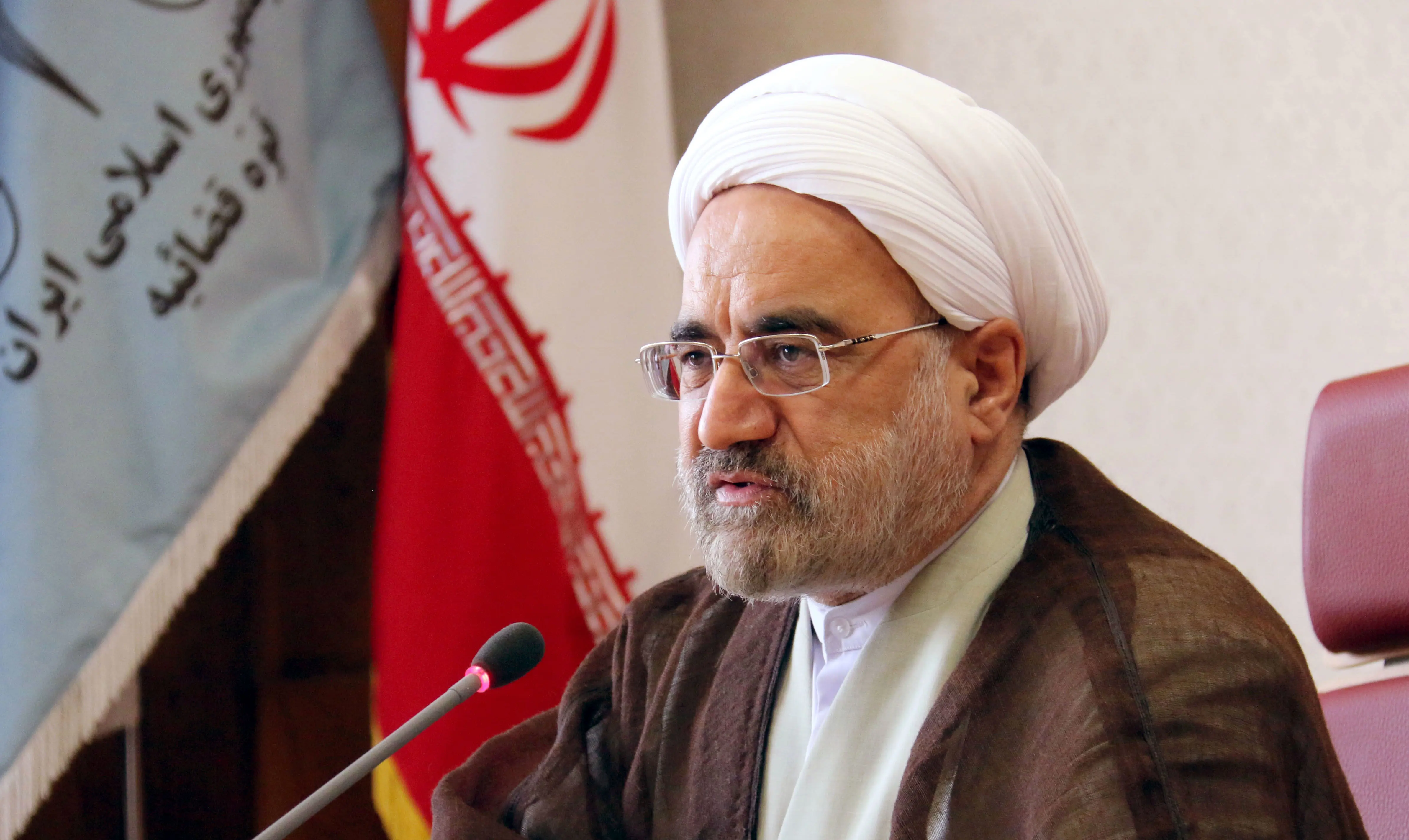 پس از ۴۲ سال از پیروزی انقلاب شاهد هماهنگ ترین روسای سه قوه هستیم
