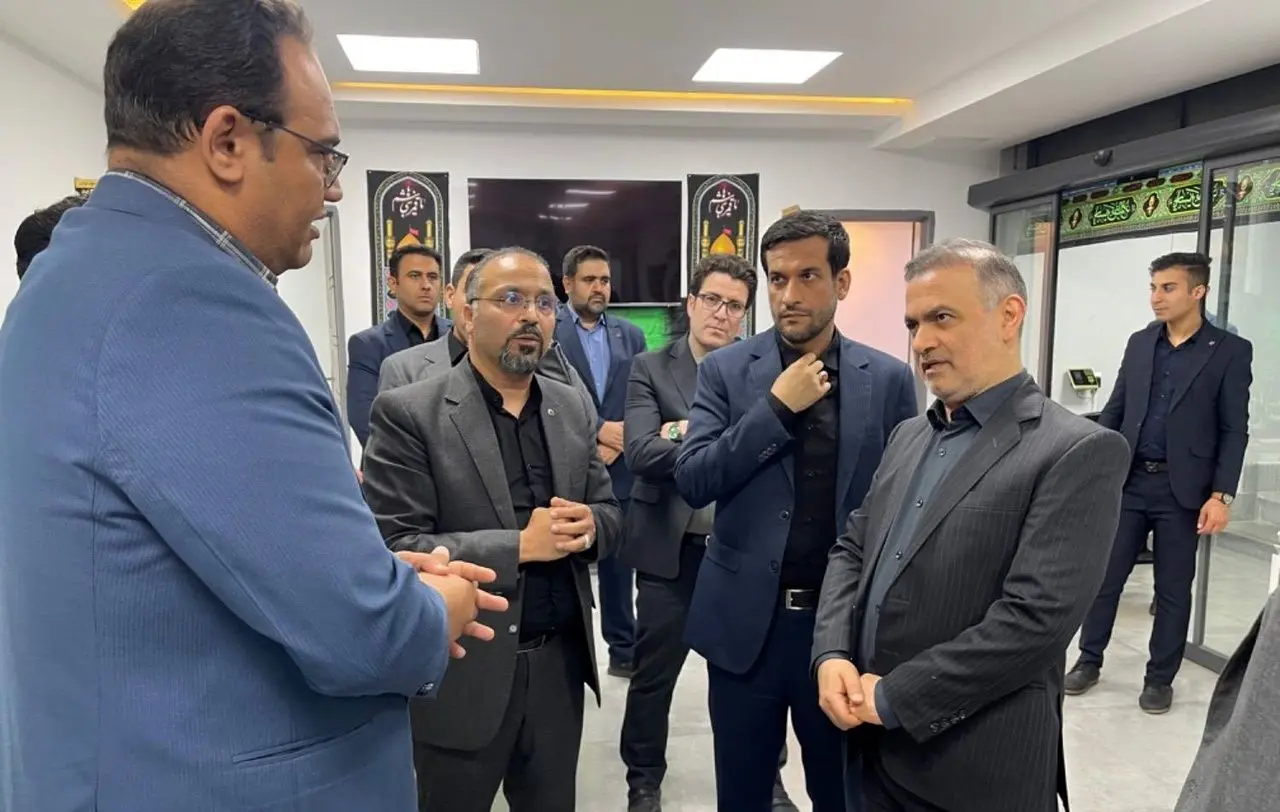 حمایت از مشاغل خرد و تقویت خدمات در دستور کار بانک قرض‌الحسنه مهر ایران است