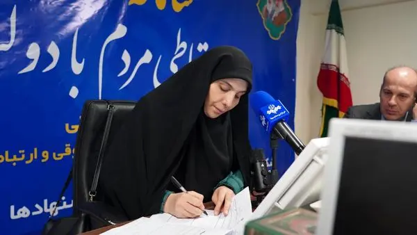 پاسخگویی شهردار منطقه۸ در سامانه سامد