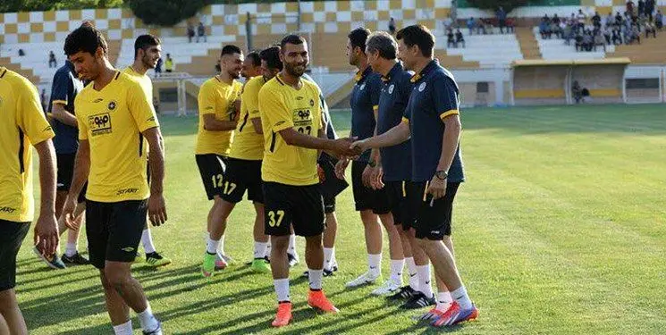 کار کردن با قلعه‌نویی سخت اما شیرین است/آینده ‌ام در استقلال مشخص نبود