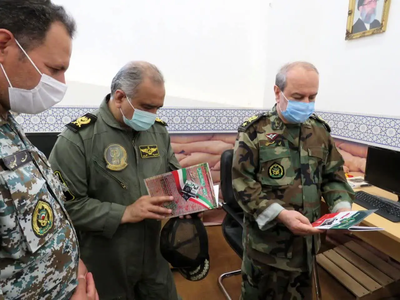 بازدید امیر سرتیپ نبی سهرابی از مجموعه فرهنگی موزه انقلاب اسلامی و دفاع مقدس استان قم

