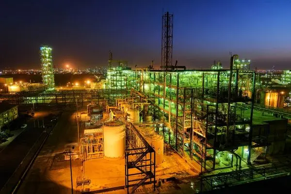 برگزاری کارگاه آموزشی واکنش در شرایط اضطراری توسط پتروشیمی کارون