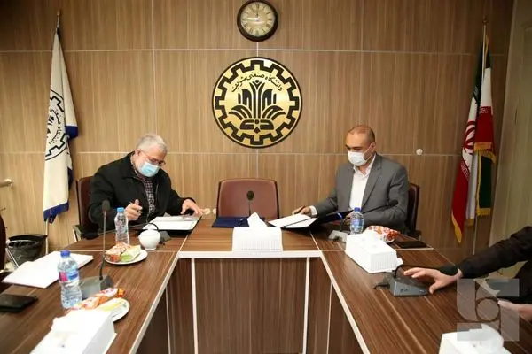 امضای تفاهمنامه همکاری بیمه سرمد و دانشگاه شریف در حوزه هوش مصنوعی
