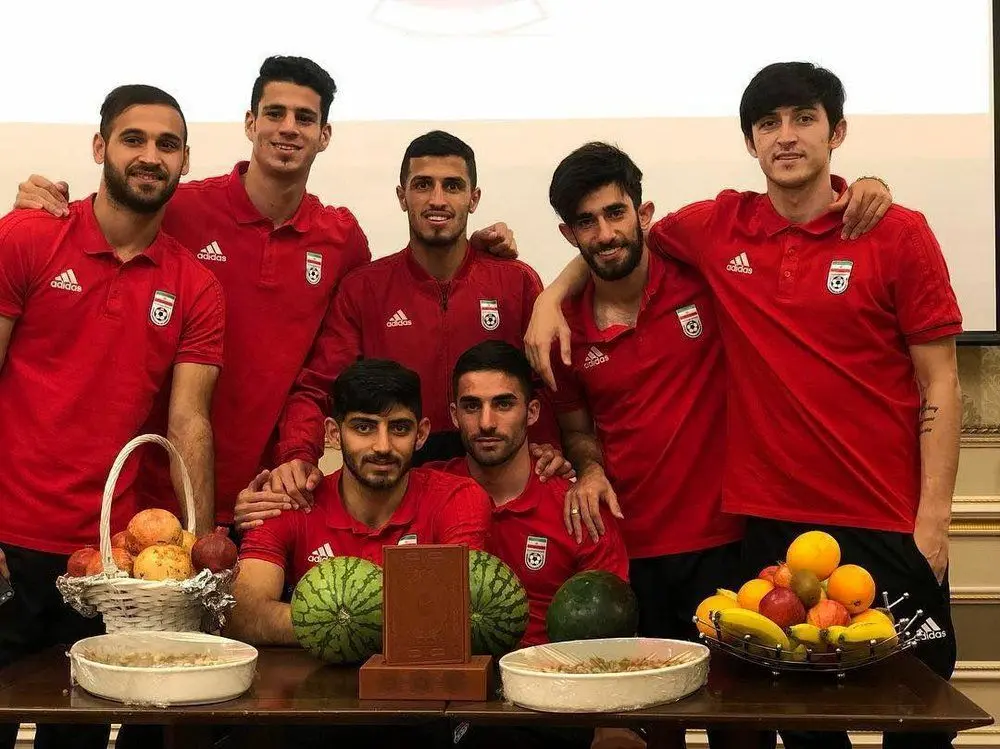 مراسم شب یلدا در اردوی تیم ملی+عکس