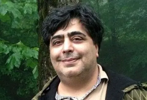 عکسی کمتردیده شده از دوران کودکی رضا شفیعی‌جم