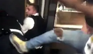 حمله اراذل و اوباش به مامورین پلیس + عکس