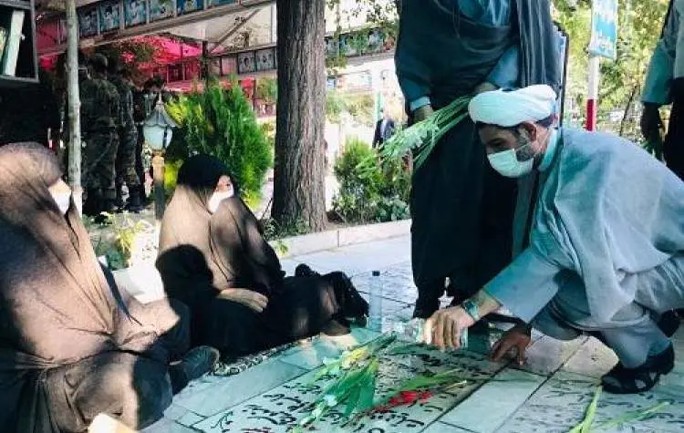 تحقق شعار استقلال، آزادی و عظمت نظام اسلامی ثمره خون پاک شهداست

