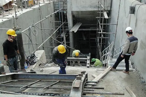 دسترسی آسان شهروندان به ایستگاه مترو پانزده خرداد