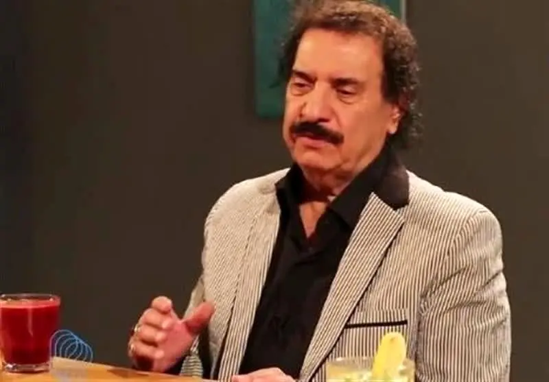 جواد یساری: همه کاری کردم اما پا در کفش اهل‌بیت نه + عکس
