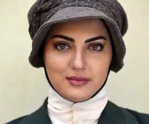 ظاهر عجیب و غریب خانم بازیگر در سرما+عکس