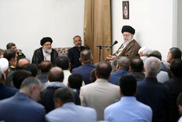 لزوم ایستادگی در مقابل جنگ روانی دشمن

