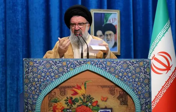 مشکلات کشور با داد و بیداد حل نمی‌شود