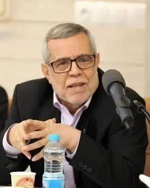 بازدید رئیس دانشگاه جامع علمی کاربردی واحد تهران شرق از نمایشگاه دستاوردهای پژوهش، فناوری و فن بازار