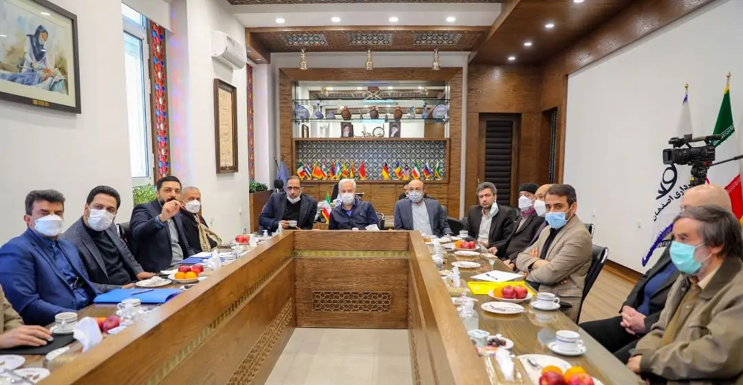 پیرایش شهر و احیای المان‌ها  و نمادهای زیباسازی در آستانه سال جدید