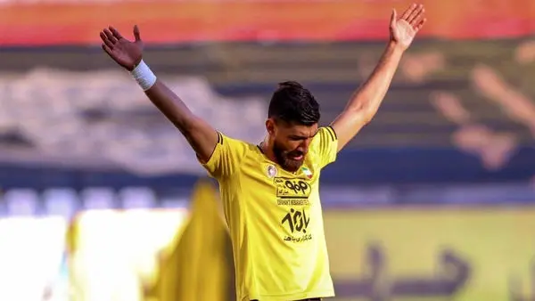 فرهاد مجیدی به دنبال بازیکن سابق پرسپولیس