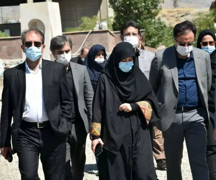 راه‌اندازی جمعه‌بازار صنایع دستی در اراضی عباس‌آباد 

