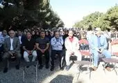 در جشنواره مجازی تئاتر خانوادگی دوران قرنطینه شرکت کنید