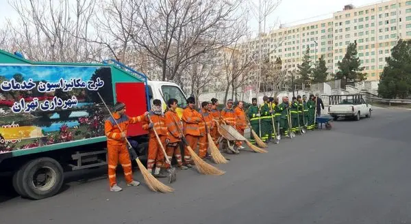 اجرای طرح خانه تکانی محلات منطقه۲۲