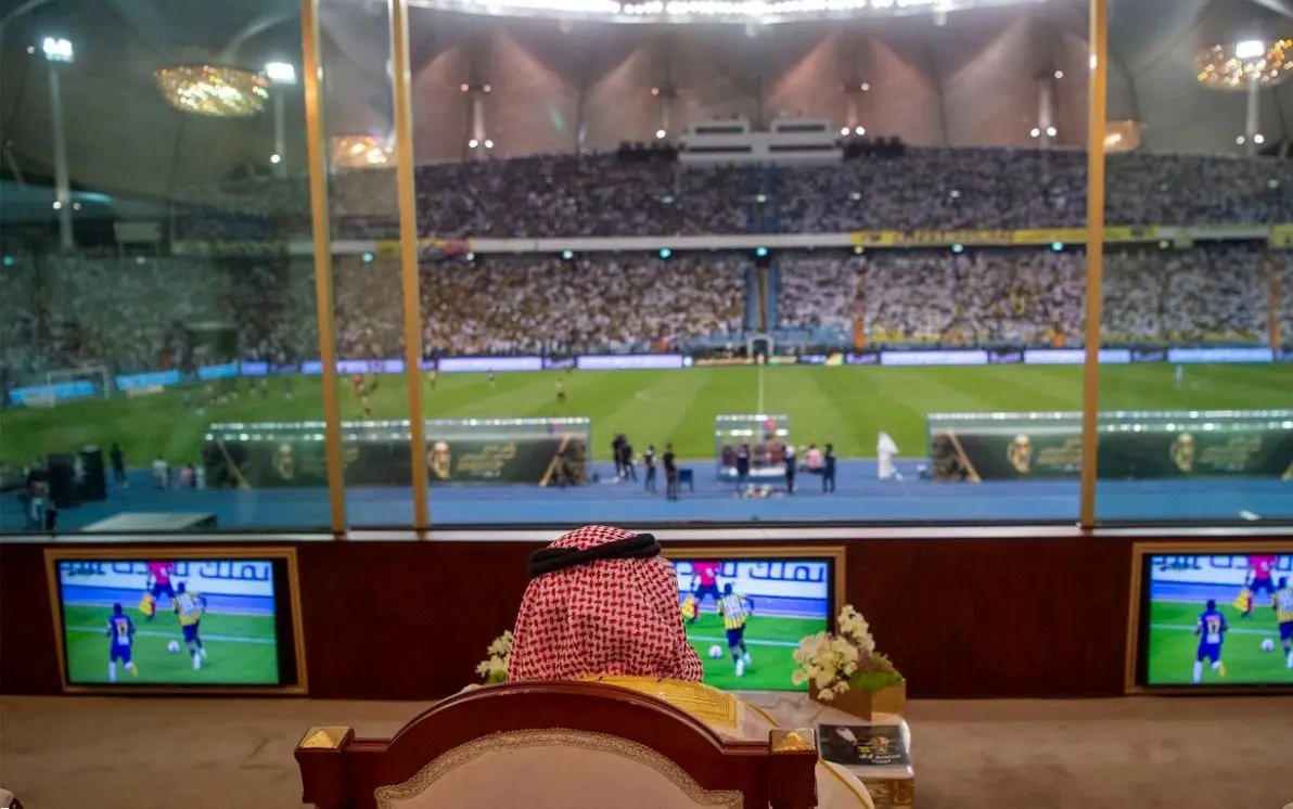 محمد بن سلمان و پدرش در فینال جام پادشاهی عربستان+ عکس