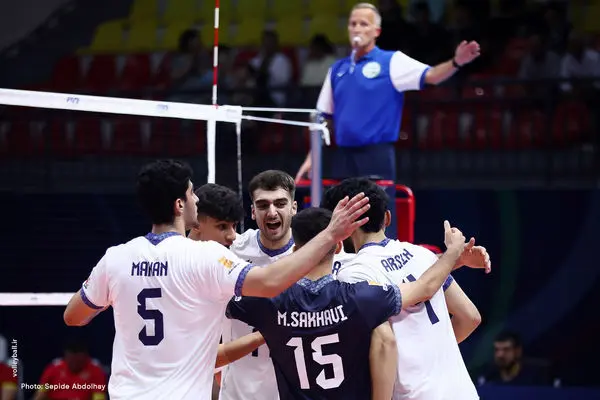 صدرنشینی تیم ملی والیبال نوجوانان با شکست تونس