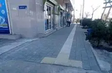 اجرای عملیات ۷۰۰ متر مربع تعویض، نوسازی جداول و کفپوش در منطقه ۲۱
