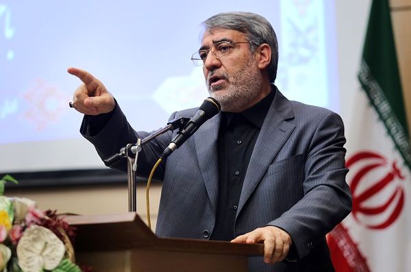 شاهد سیر نزولی قیمت ارز و سکه خواهیم بود
