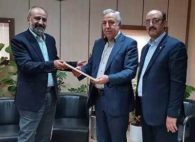 ساخت ده هزار واحد مسکونی نهضت ملی مسکن با مشارکت بانک ملی ایران در استان فارس

