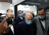 حضور وزیر نفت در غرفه شرکت پتروشیمی جم
