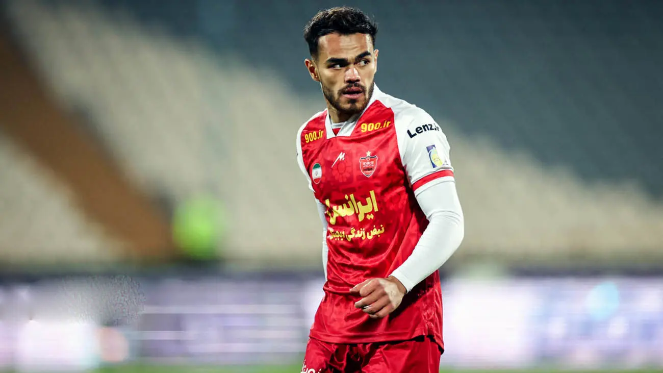 اورونوف از پرسپولیس جدا نمی شود 
