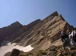 صعود تیم کوهنوردی شهرک پردیس به قله دماوند