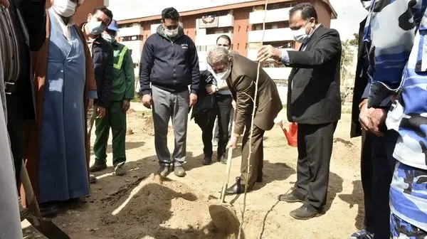 آیین کاشت نهال با نام شهدا در دارالمومنین تهران

