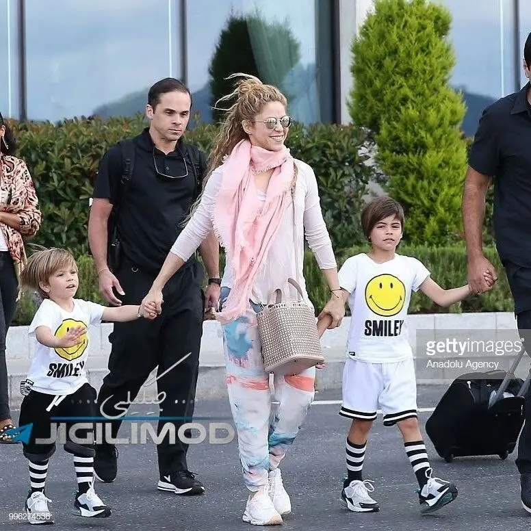 شکیرا و فرزندانش در ترکیه + عکس