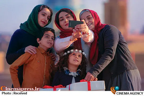 مادری تمام دختران این سرزمین