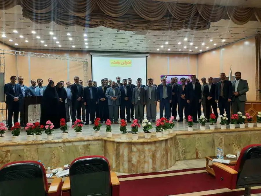 دوره آموزشی گزینشگران به میزبانی بانک توسعه تعاون برگزار شد

