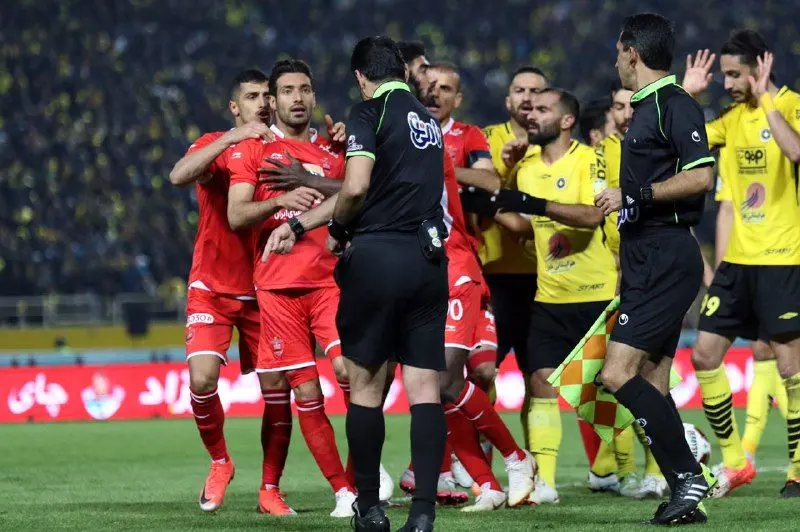 پرسپولیس و سپاهان ،بار دیگر در کورس قهرمانی 