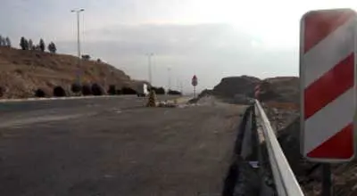 آرامسازی جریان ترافیک در ۳۱ نقطه حادثه خیز منطقه ۲۲