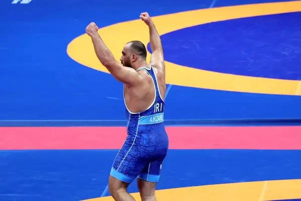 فیروزپور و زارع فینالیست شدند