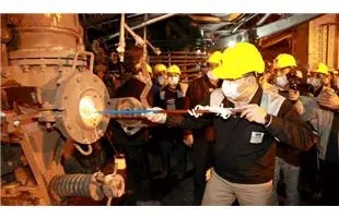 متخصصان ذوب آهن اصفهان توانایی ساخت و راه اندازی کوره بلند را دارند

