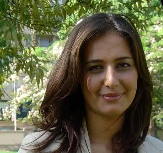 جنجال با کشف حجاب ناگهانی + عکس