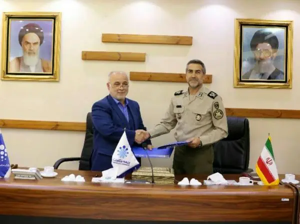 امضای تفاهم نامه بیمه حکمت و سازمان تربیت بدنی ارتش جمهوری اسلامی ایران