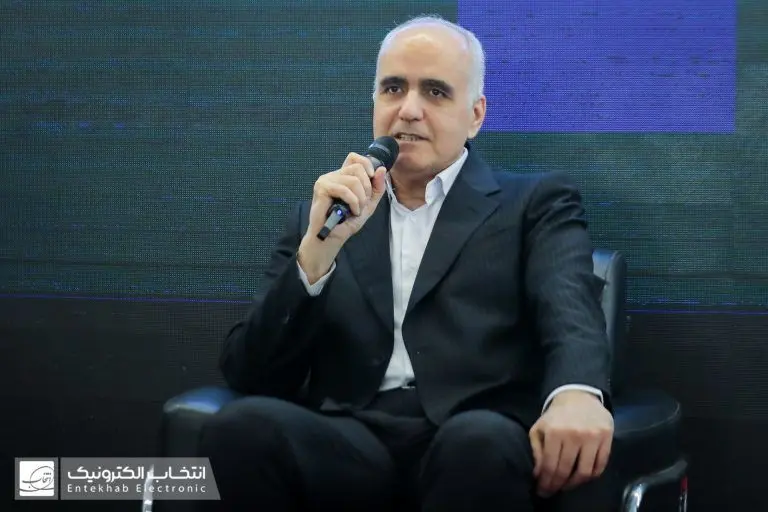 “دال”، استارتاپ گروه انتخاب در صنعت بیمه با هدف خلق ارزش‌های نو در این صنعت
