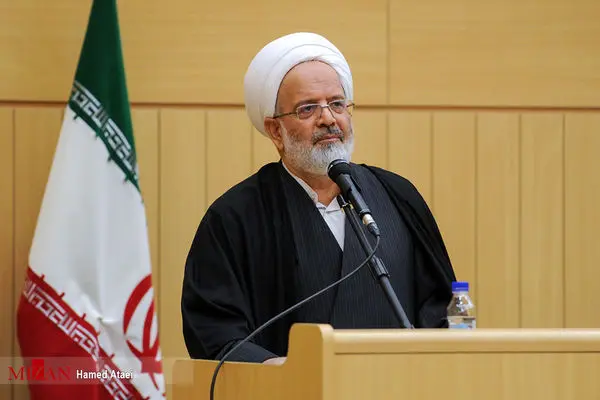 در انتخابات مردم نمایندگان متدین و کارآمد انتخاب کنند
